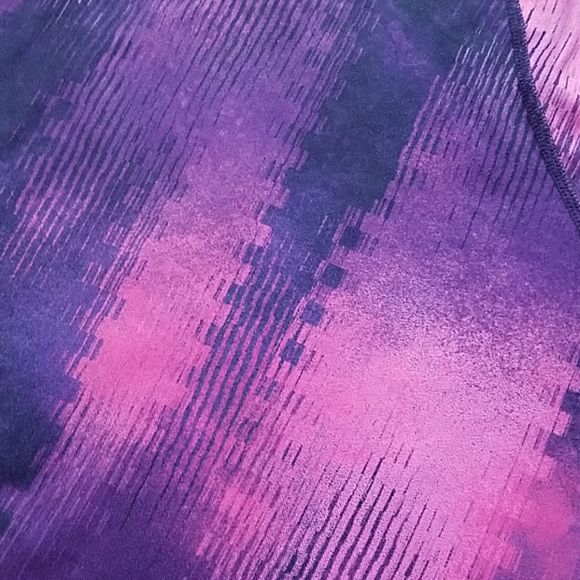 JCP Xersion pink  purple long sleeve workout top Med. - Picture 4 of 6